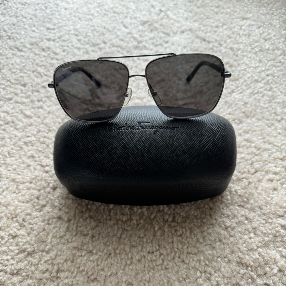 Ferragamo sunglasses 100% authentic